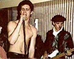 He left his high school in the final year to become a rock star and also joined a band. But he again joined to complete his studies at the age of nine